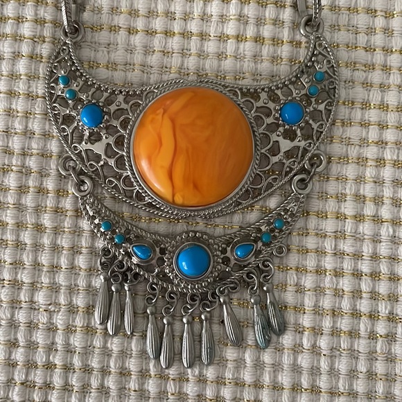 Necklace - Picture 2 of 5
